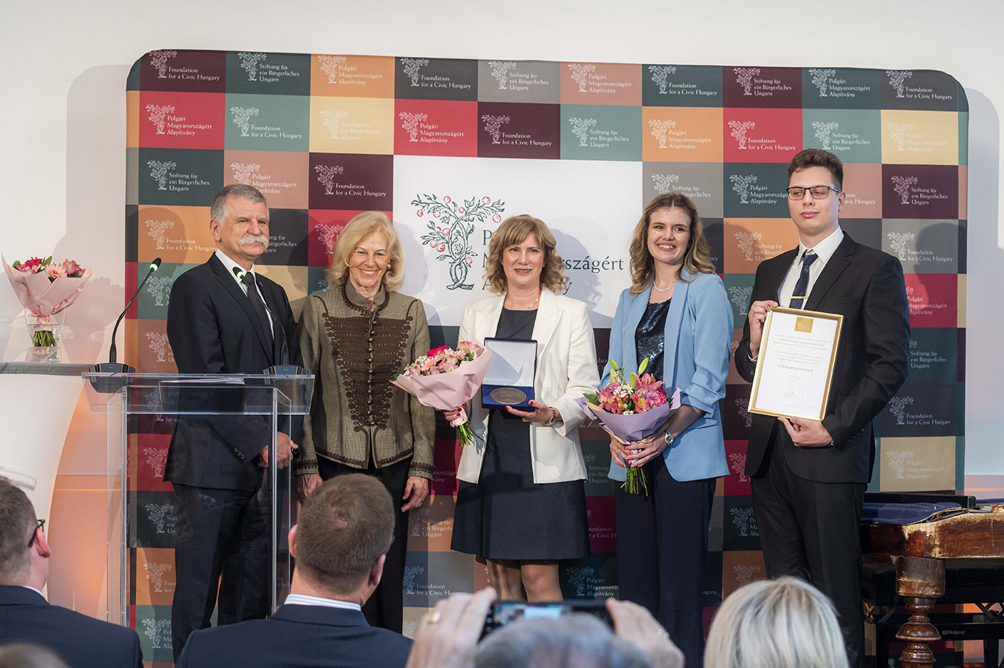 Fiatalok a Polgári Magyarországért Díj
