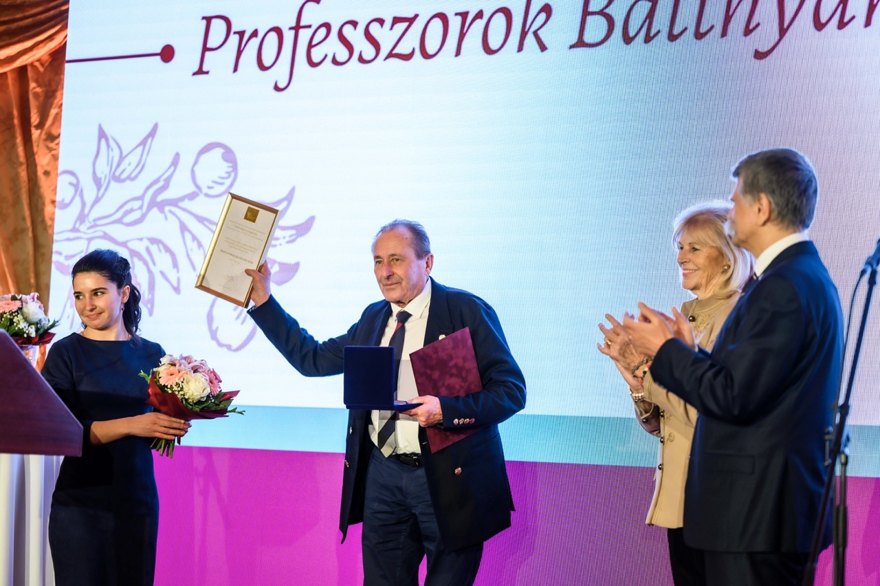 Professzorok Batthyány Köre